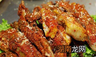 正宗新疆烤羊排 新疆范烤羊排的家常做法