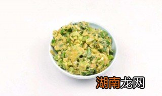 香椿芽炒鸡蛋的做法窍门 香椿芽炒鸡蛋的家常做法