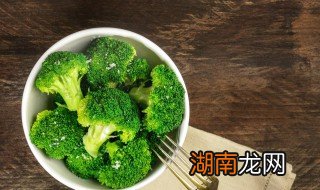 西兰花炒虾仁的做法是怎样的