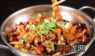 干锅牛蛙的家常做法大全 干锅牛蛙的家常做法