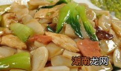 青菜炒年糕 青菜炒年糕怎么炒好吃