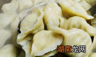 凉拌饺子的制作方法作文 凉拌饺子的制作方法