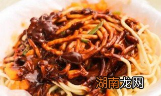 麻酱热干面的制作方法 麻酱热干面的做法及配料