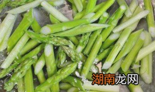 清炒芦笋要焯水吗 清炒芦笋要焯水吗怎么做
