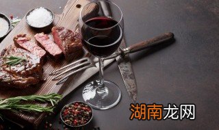 煎牛排怎么配料 煎牛排怎么做都需要什么调料