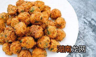 炸豆腐肉丸子的家常做法窍门 炸豆腐肉丸子的家常做法