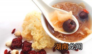 雪梨银耳羹做法 银耳羹做法