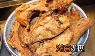 麻辣卤兔配料 麻辣卤兔排的做法和配方