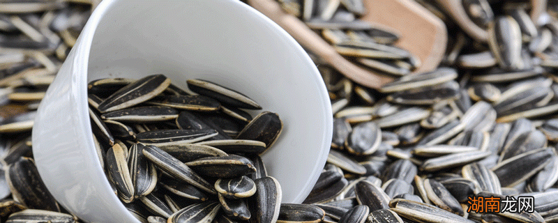 瓜子的热量高吗 瓜子的热量高吗减肥的人能吃吗