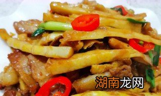 鲜竹笋烧五花肉的做法 鲜竹笋烧五花肉的做法大全