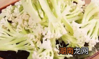 花菜不能和什么一起吃 干黄花菜不能和什么一起吃