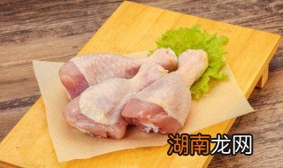 炸小鸡腿怎样又脆又好吃 家常鸡腿的简单方法