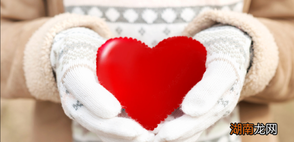 一代苹果笔亏电过度无法充电?