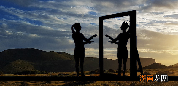 详解在Python程序中解析并修改XML内容的方法