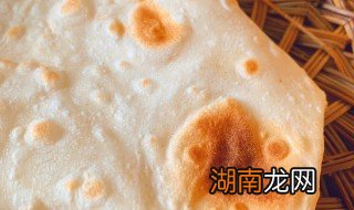 青岛大饼的做法与配方窍门 青岛单饼的做法和配方