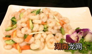怎样炒虾仁好吃又简单视频教程 怎样炒虾仁好吃又简单
