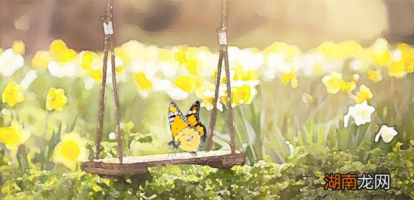 视频里的声音怎么变声