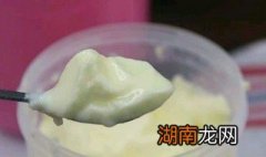 自制酸奶的好处与危害 自制酸奶