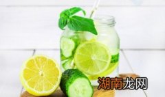 孕妇喝柠檬水的正确泡法视频 孕妇喝柠檬水的正确泡法