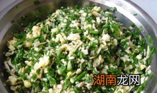 韭菜猪肉饺子馅的做法和配料视频 韭菜猪肉饺子馅的做法