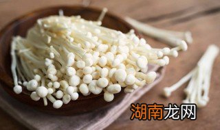 肥牛金针菇的家常做法 肥牛金针菇的家常做法火锅底料