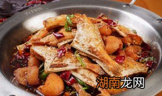 干锅耗儿鱼的做法视频 干锅耗儿鱼的做法