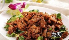 孜然羊肉怎么炒 孜然羊肉怎么炒好吃视频