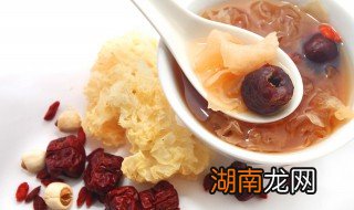 怎么煮银耳汤才粘稠 怎么煮银耳汤才粘稠视频
