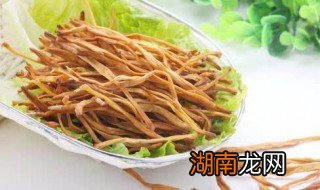 黄花菜晒干后怎么做好吃 黄花菜晒干后还有毒吗