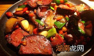 猪血丸子怎么做好吃 猪血丸子怎么做好吃法