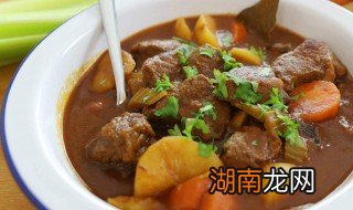 炖牛肉怎么炖的熟烂嫩样炖牛腩又烂又好吃 炖牛肉怎么做好吃又烂炖牛腩