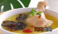 家常清炖鸡汤详细步骤 家常清炖鸡汤