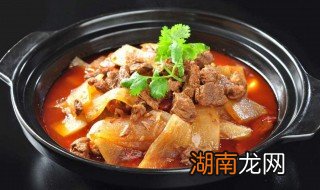 炖牛腩的做法怎样又烂又软 炖牛腩