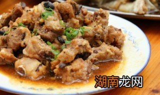 家常土豆炖排骨汤的做法 家常土豆炖排骨