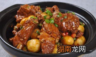 豆角土豆排骨怎么做好吃 土豆排骨怎么做好吃