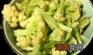 炒花菜 炒花菜需要先焯水吗