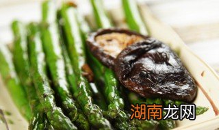清炒芦笋正宗做法 清炒芦笋