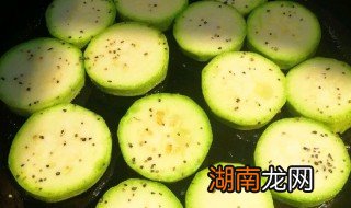 云南小瓜怎么做好吃 云南小瓜怎么做好吃又简单