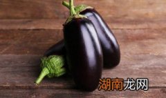 怎么做香煎茄子 怎么做香煎茄子窍门