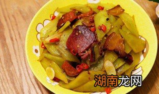 莴笋怎么炒才好吃简单又好吃视频 莴笋怎么炒才好吃