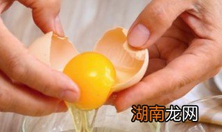 如何自制懒人版葱花卧蛋 葱花卧鸡蛋