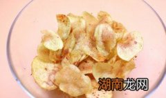 怎样自制美味的炸薯片呢 自制炸薯片的家常做法下厨房