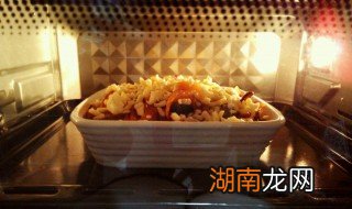 意大利焗蝴蝶面的做法 意大利焗蝴蝶面的做法窍门