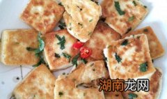 煎豆腐怎么煎 煎豆腐怎么煎好吃又简单