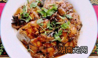 鲅鱼和鳕鱼一锅炖 鲅鱼炖雪里红怎样做好吃