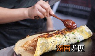煎饼不成形是什么原因是面粉放多了还是少了 制作煎饼不成形的原因