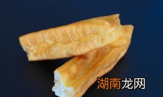 早上吃剩下的油条怎么吃呀 早上吃剩下的油条怎么吃呀