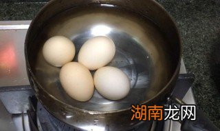 煮鸡蛋怎么样才不粘壳 煮鸡蛋怎样不会粘壳