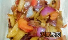 怎么做好吃土豆洋葱炒茄子的家常做法 土豆洋葱炒茄子怎么做