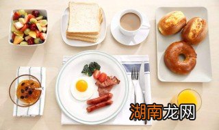 豆浆面包小油条 早餐油条豆浆面包